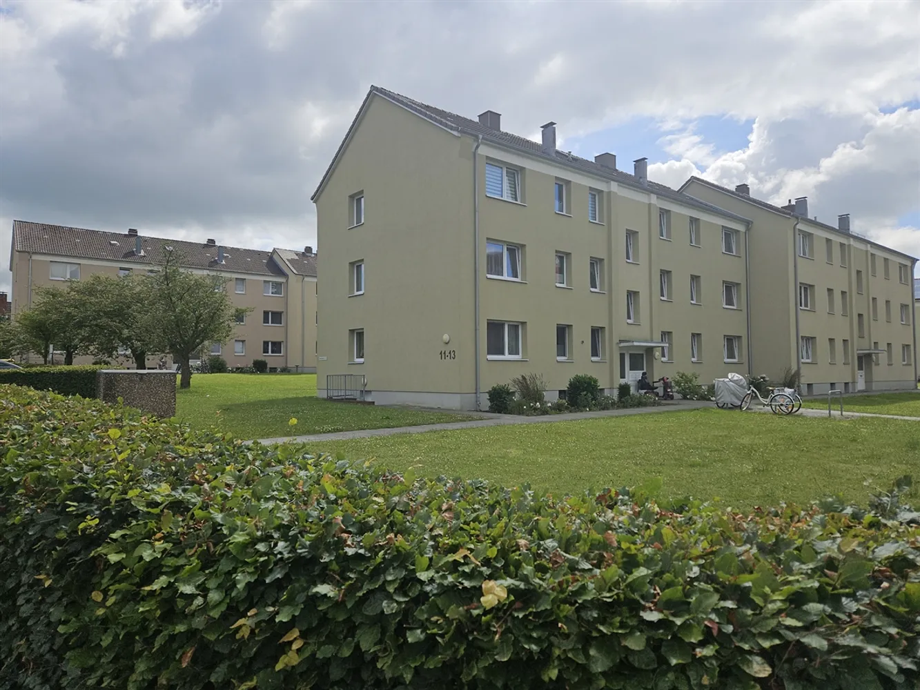 2 Zimmer Wohnung mit 64 m² in Heide – Bild 2