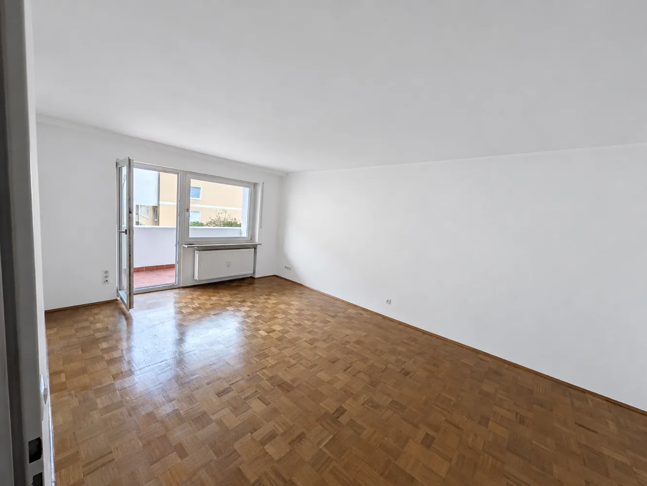 3 room apartment with 70 m² in Munich – Photo 3