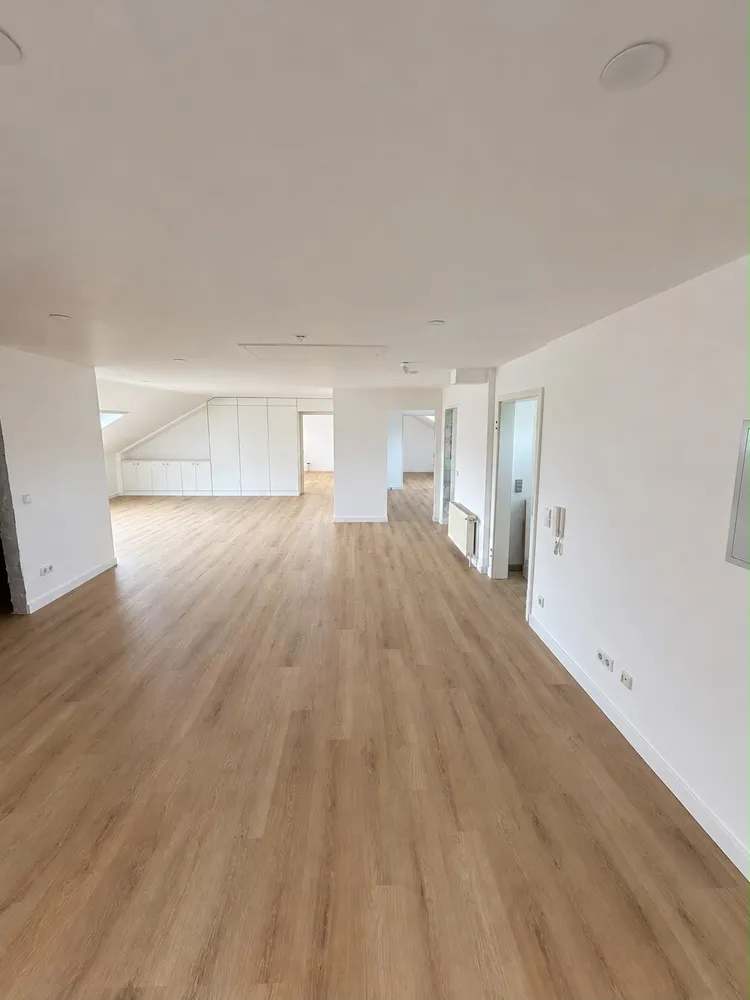 4 Zimmer Wohnung mit 190 m² in Viernheim – Bild 4