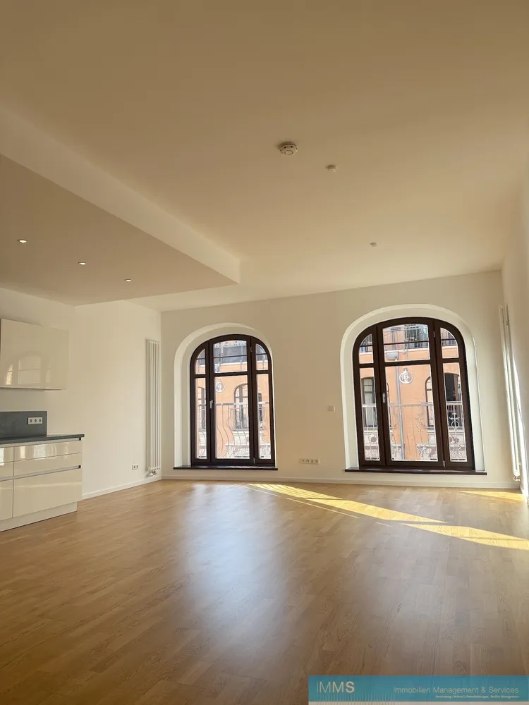 2 room apartment with 92 m² in Berlin – Photo 2