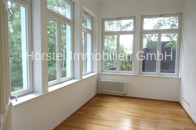 3 Zimmer Wohnung mit 125 m² in Hamburg – Bild 3