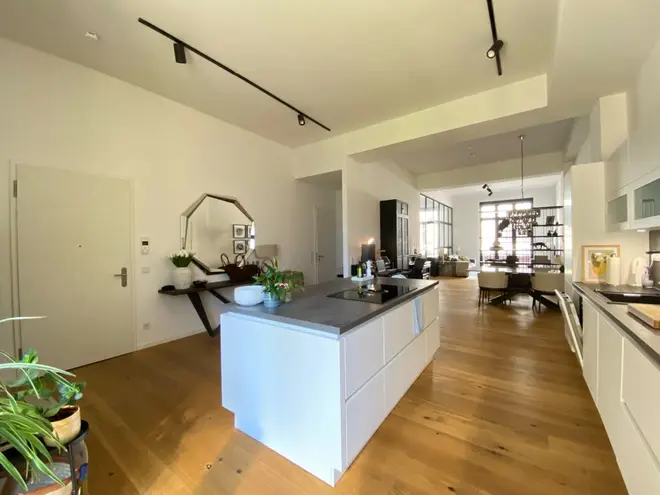 2 Zimmer Wohnung mit 102 m² in Frankfurt am Main – Bild 5