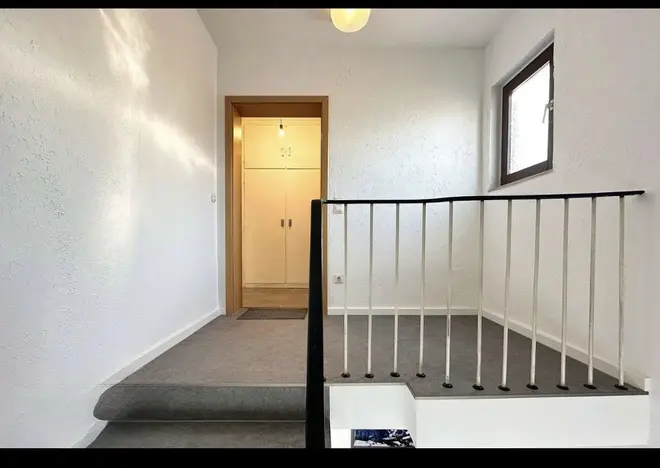 4 Zimmer Wohnung mit 92 m² in Köln – Bild 3