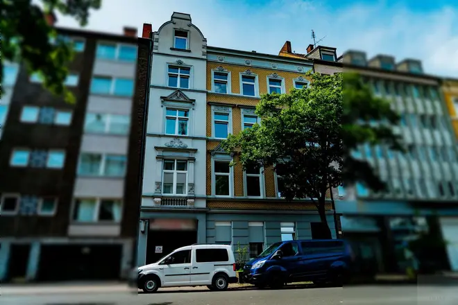 5 Zimmer Wohnung mit 113 m² in Düsseldorf – Bild 1