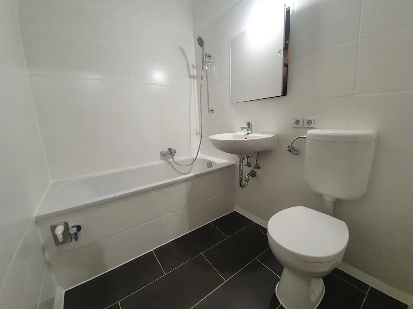 4 Zimmer Wohnung mit 90 m² in Leipzig – Bild 2