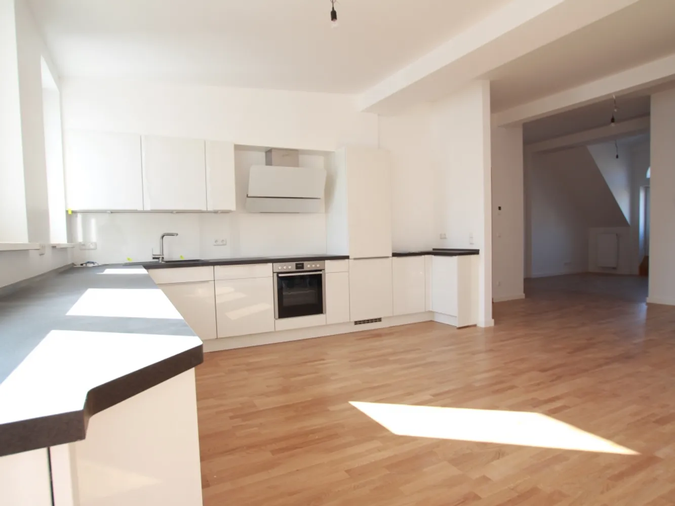 6 Zimmer Wohnung mit 227 m² in Berlin – Bild 6