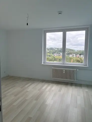 2 room apartment with 70 m² in Berlin – Photo 4