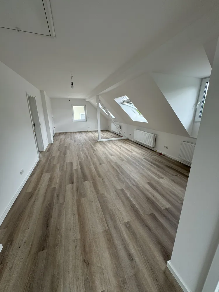 2 room apartment with 87 m² in Königswinter – Photo 1