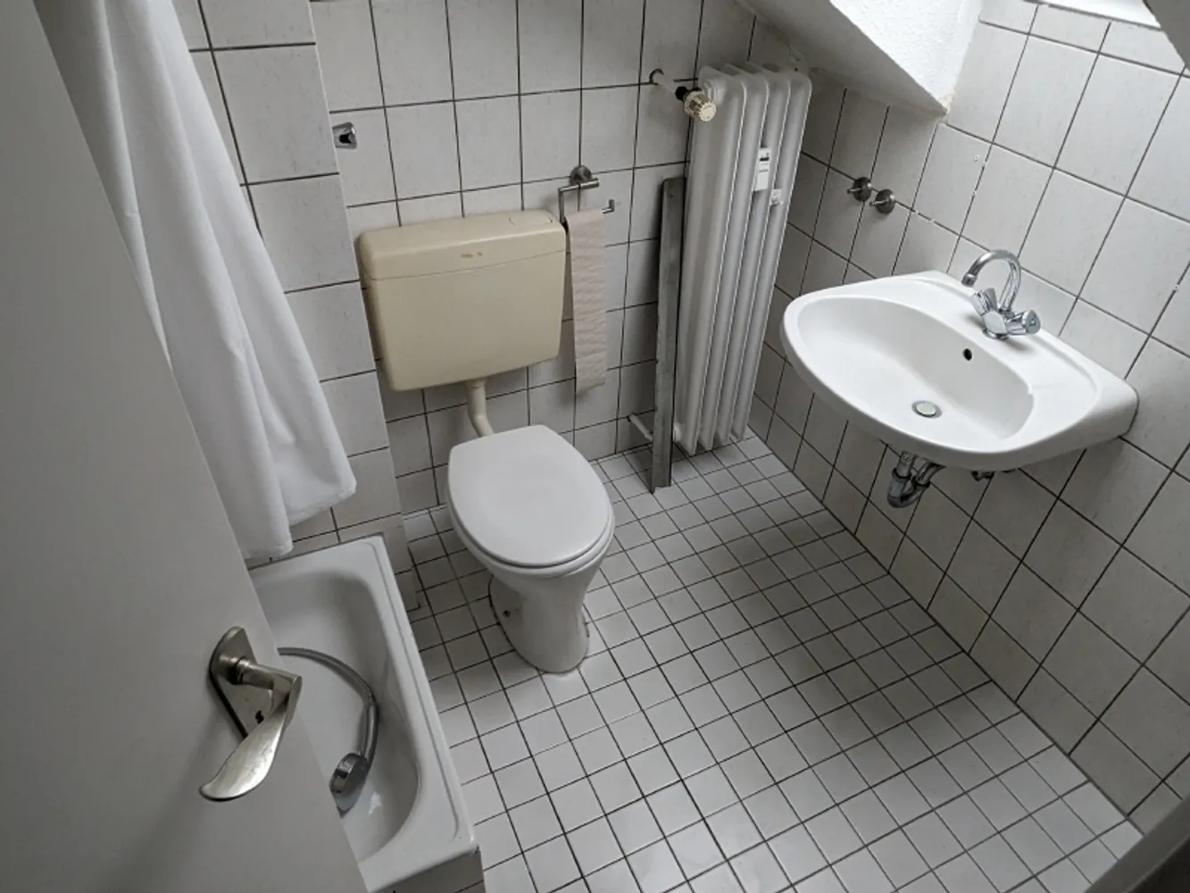 1 Zimmer Wohnung mit 28 m² in Duisburg – Bild 5