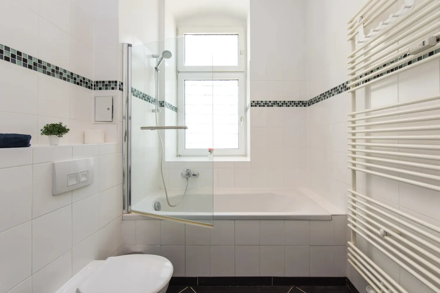 Shared room with 10 m² in Berlin – Photo 10