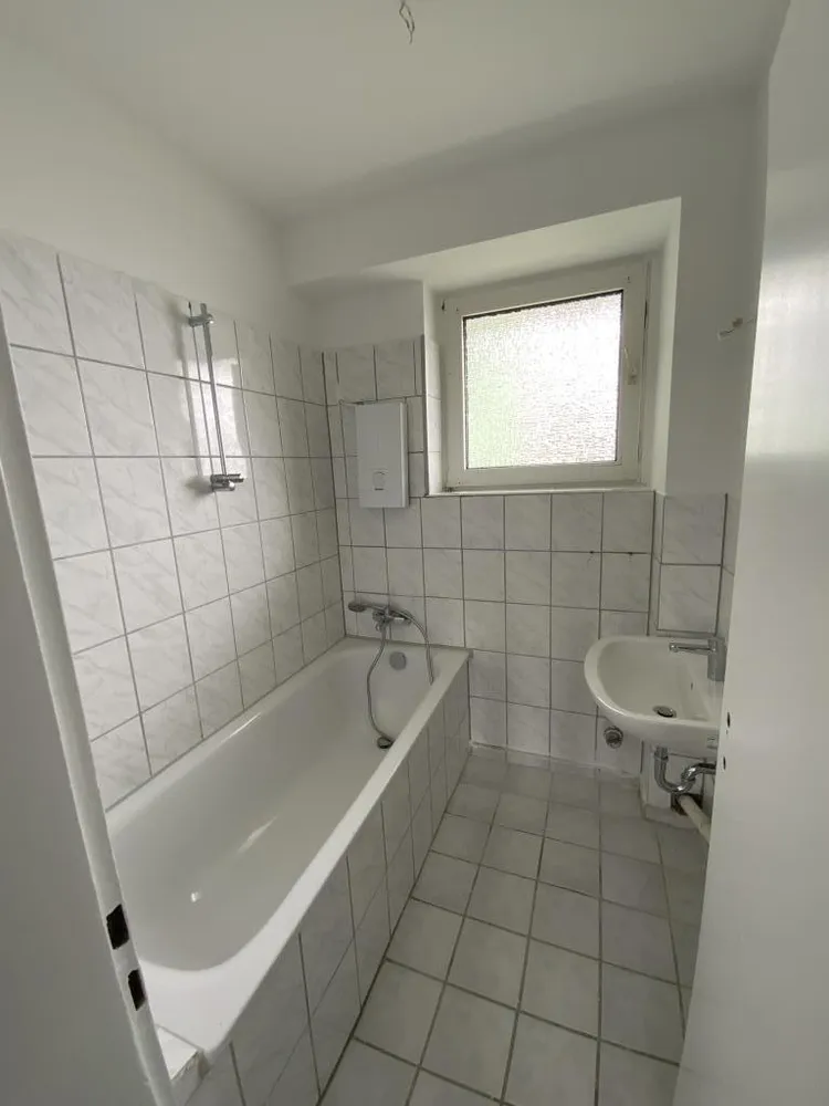 3 Zimmer Wohnung mit 77 m² in Remscheid – Bild 3