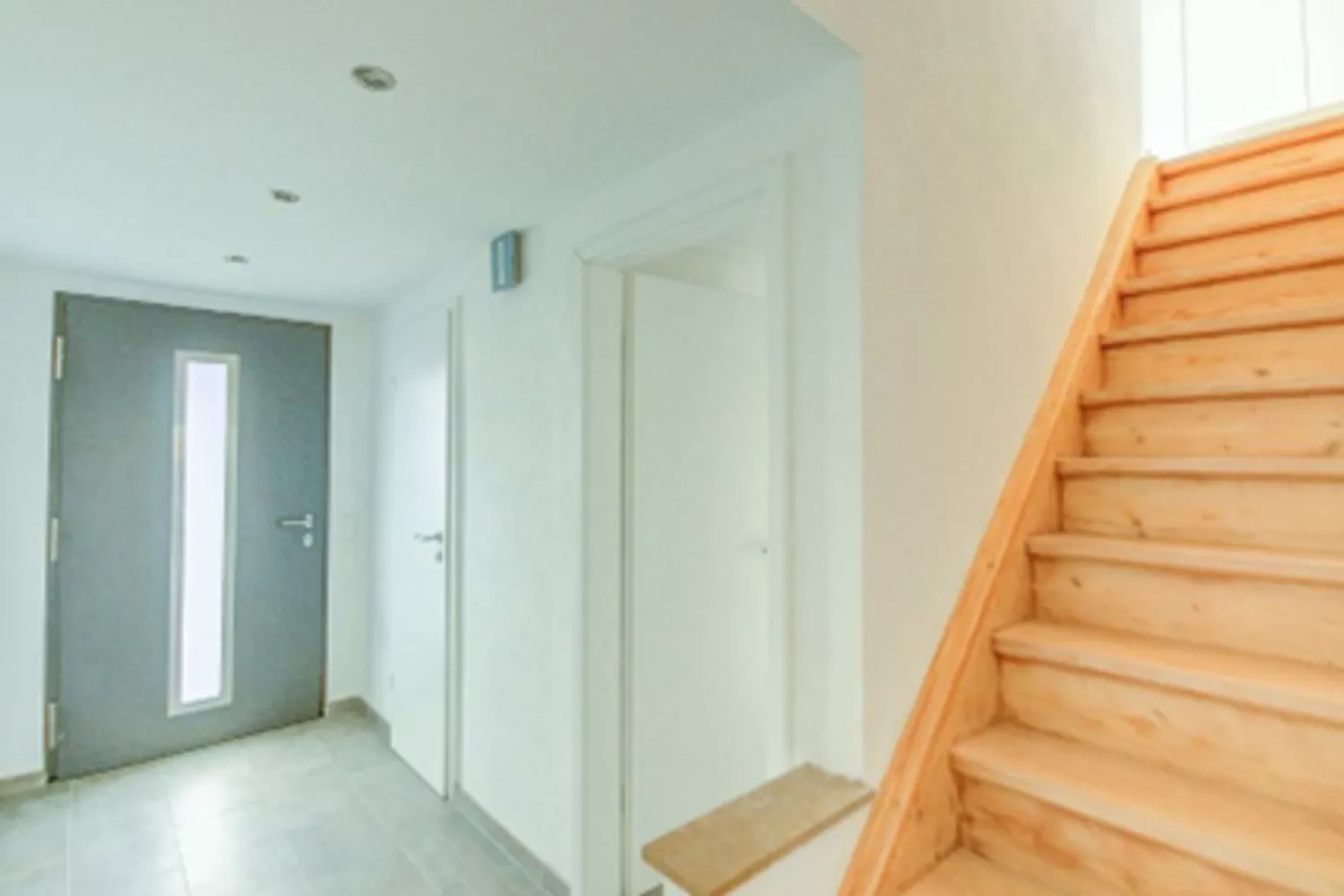 4 Zimmer Haus mit 80 m² in Reutlingen – Bild 1