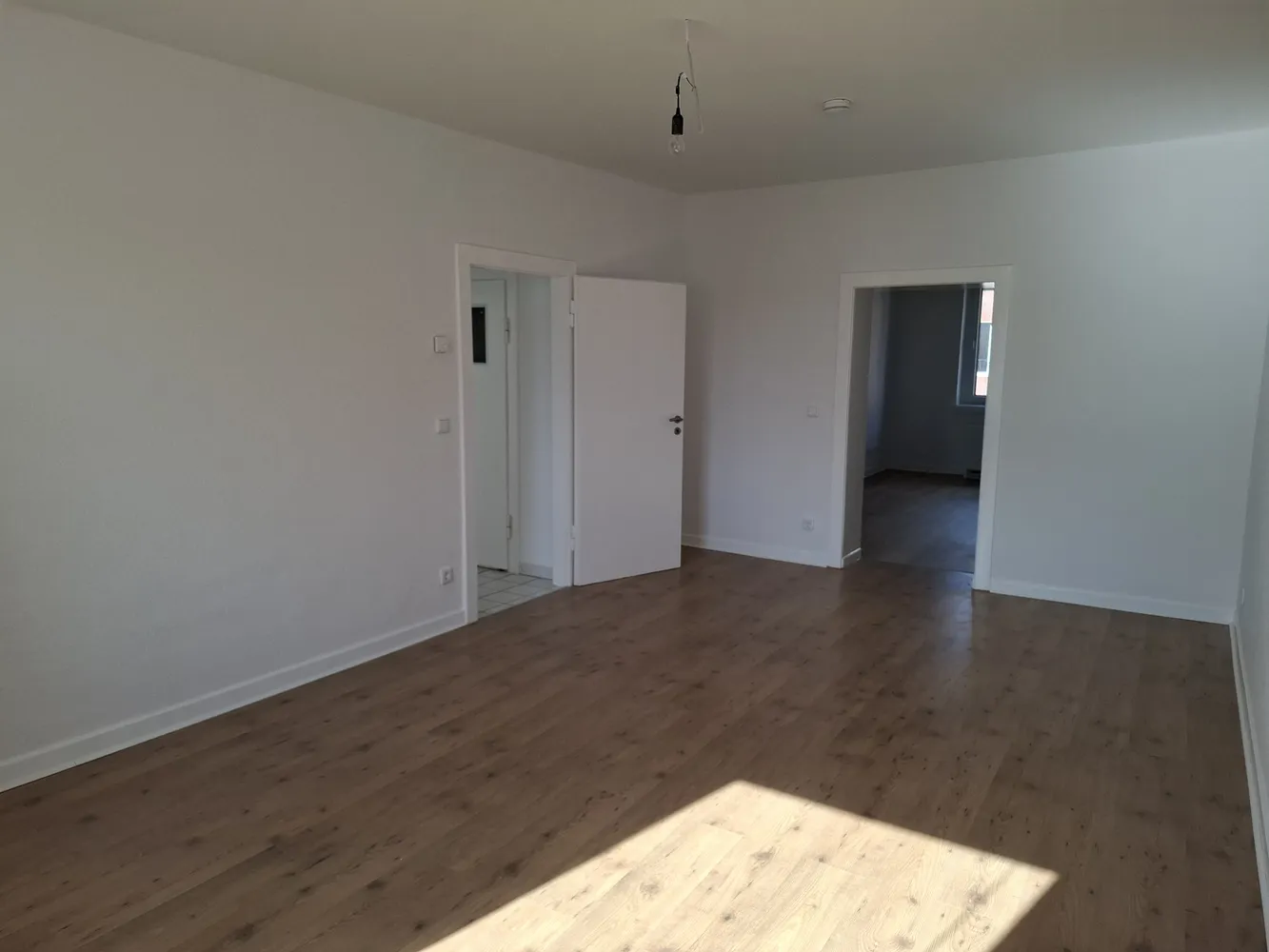 2 room apartment with 62 m² in Düsseldorf – Photo 1
