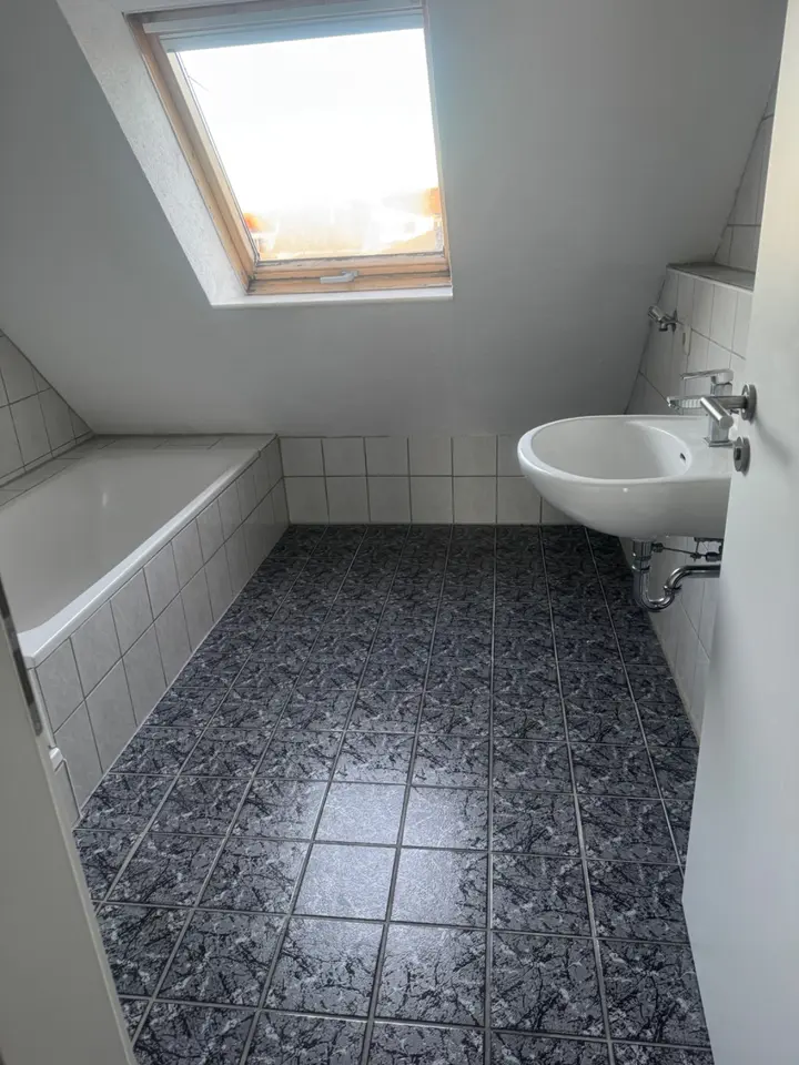 4 room apartment with 82 m² in Günzburg – Photo 10