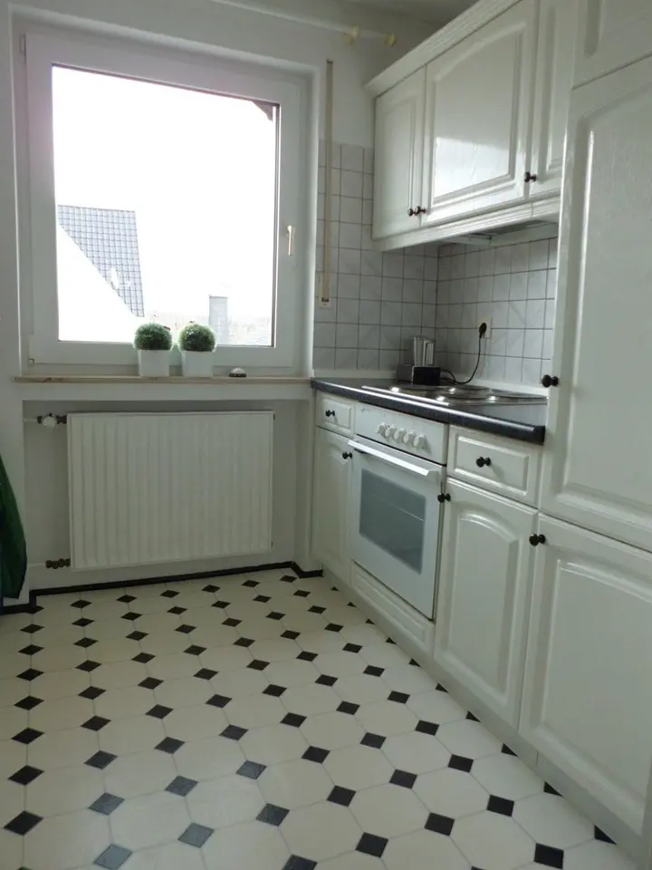 2 Zimmer Wohnung mit 72 m² in Hennef – Bild 2