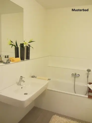 2 Zimmer Wohnung mit 70 m² in Hamburg – Bild 6