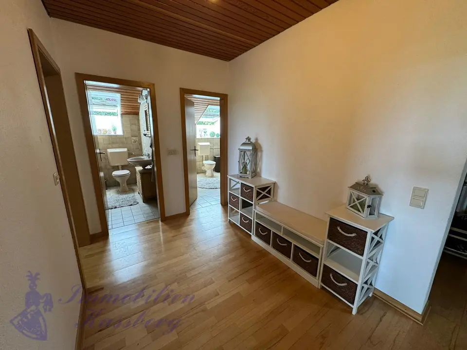 4 Zimmer Wohnung mit 147 m² in Detmold – Bild 6