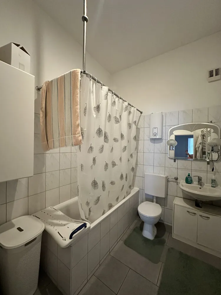 4 Zimmer Wohnung mit 78 m² in Frankfurt am Main – Bild 3