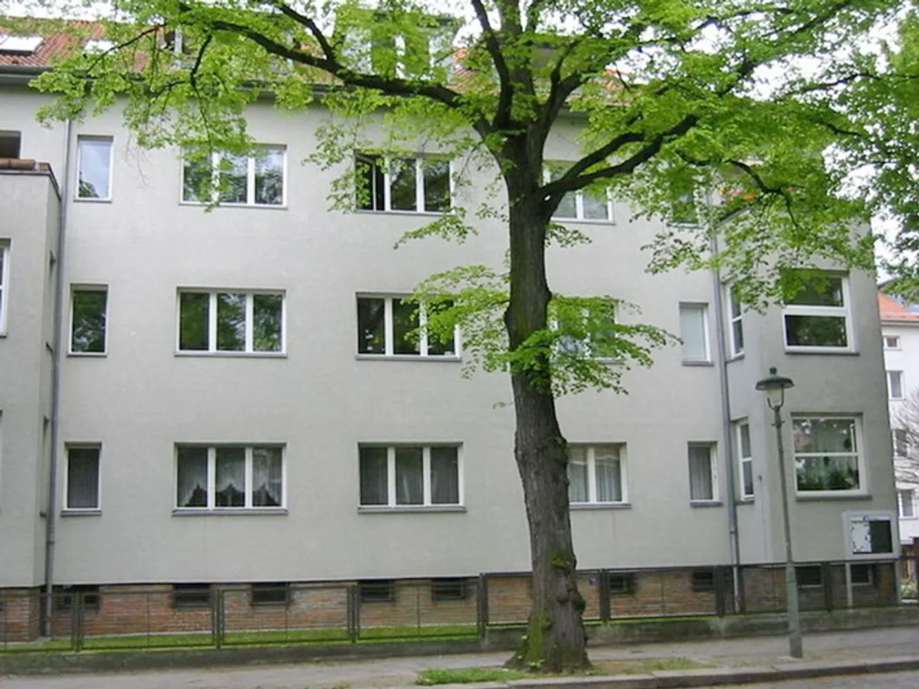 4 Zimmer Wohnung mit 119 m² in Berlin – Bild 2