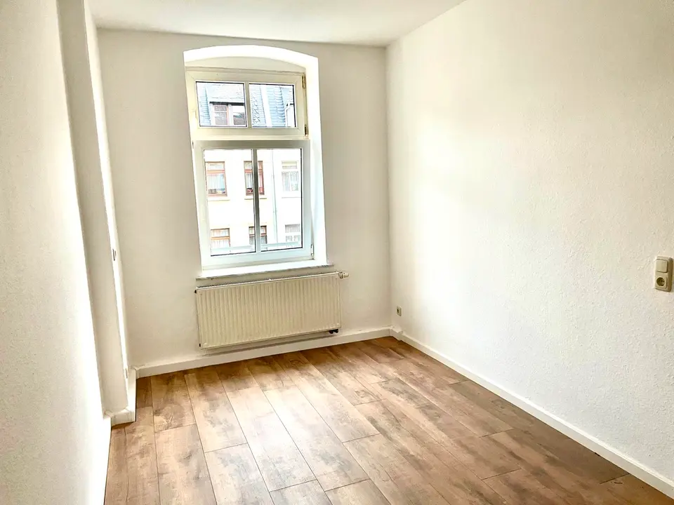 2 Zimmer Wohnung mit 44 m² in Zwickau – Bild 1