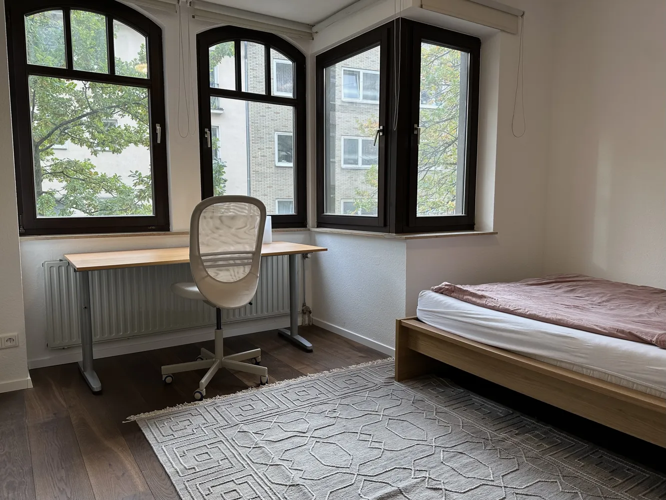 2 room apartment with 50 m² in Cologne – Photo 4