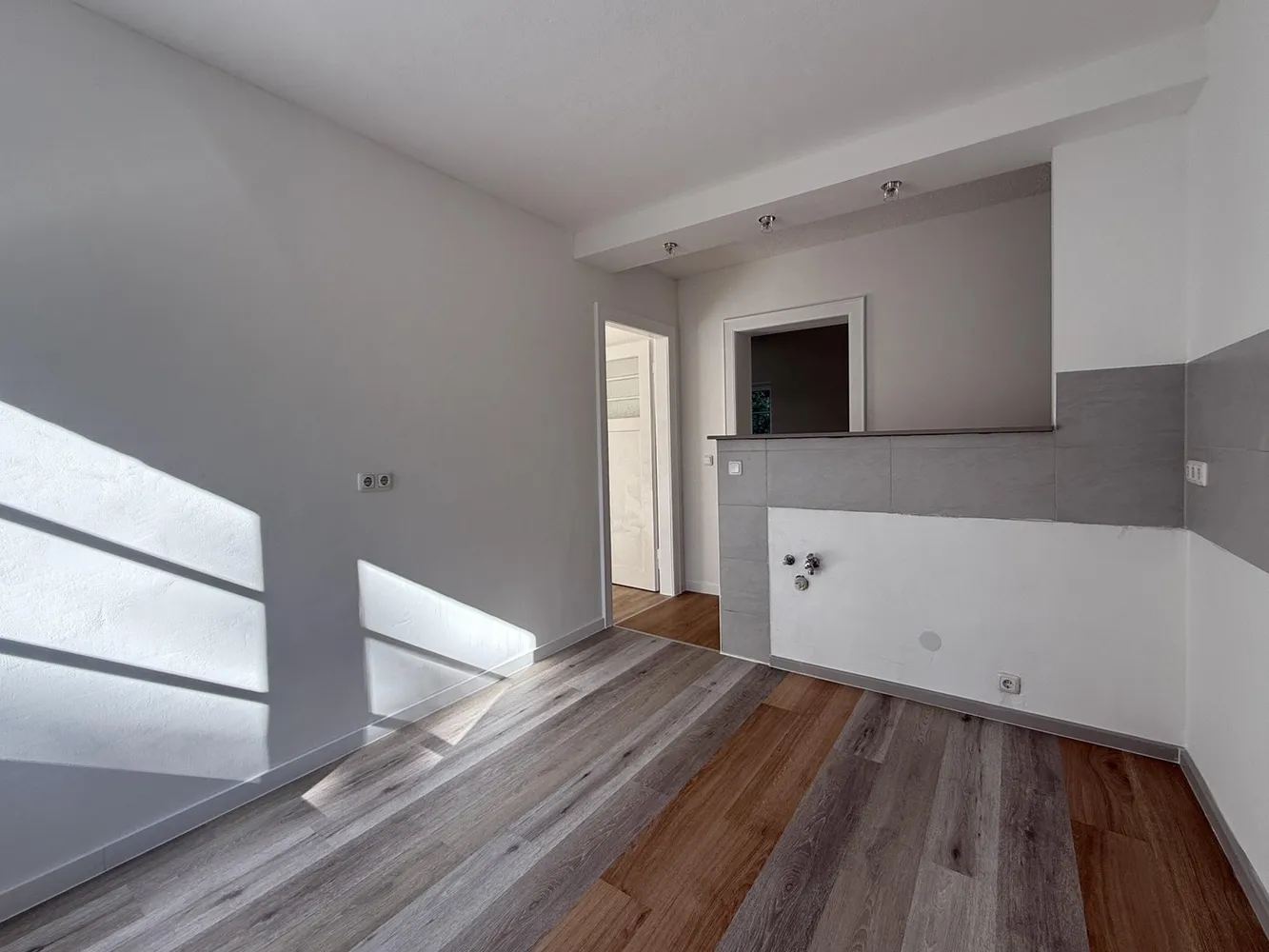 3 Zimmer Wohnung mit 64 m² in Plauen – Bild 11