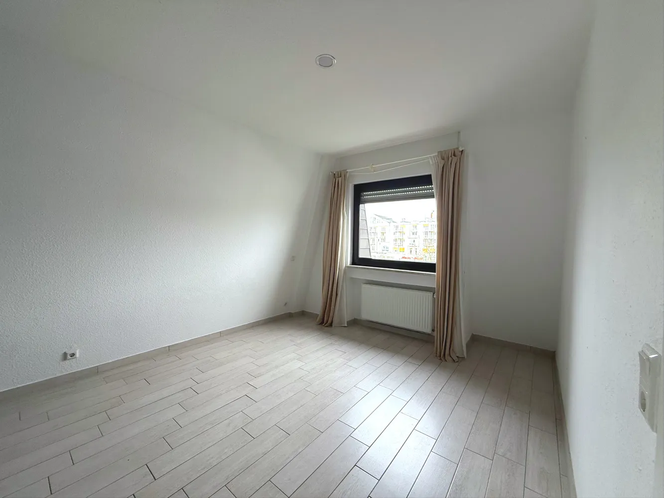 2 Zimmer Wohnung mit 70 m² in Homburg – Bild 9