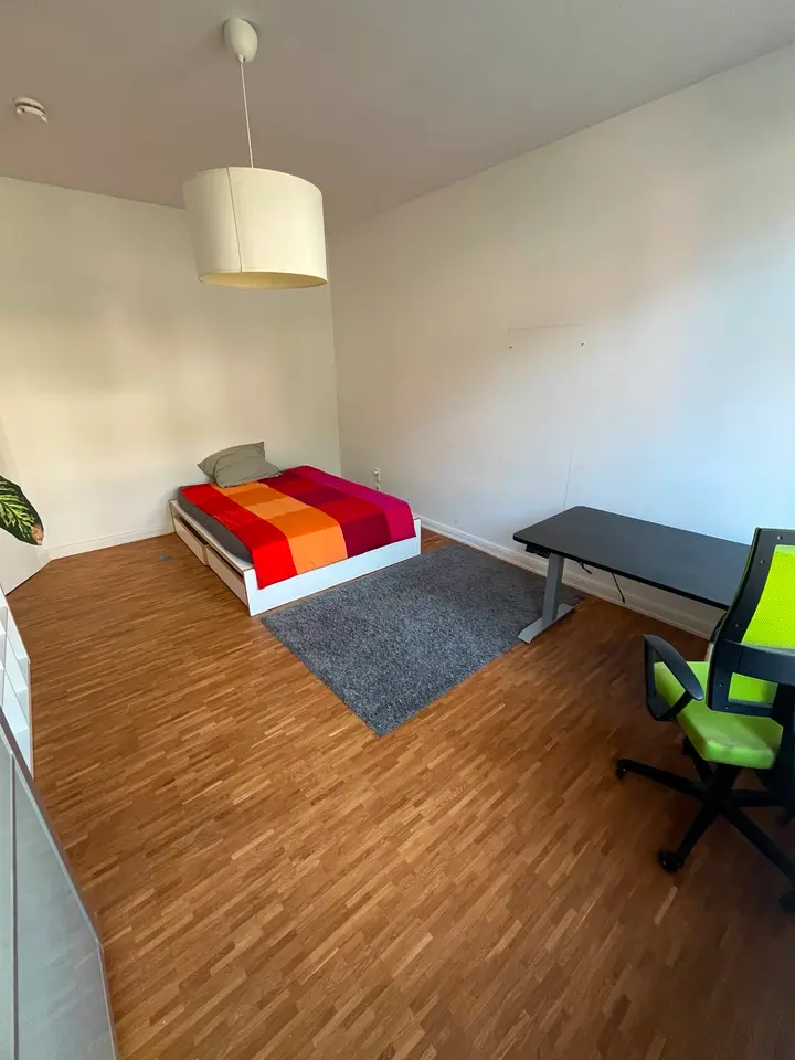 WG-Zimmer mit 85 m² in Frankfurt am Main – Bild 4