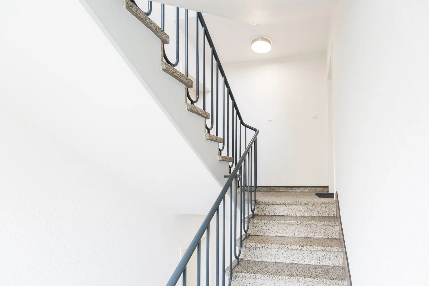 2 Zimmer Wohnung mit 49 m² in Düsseldorf – Bild 3