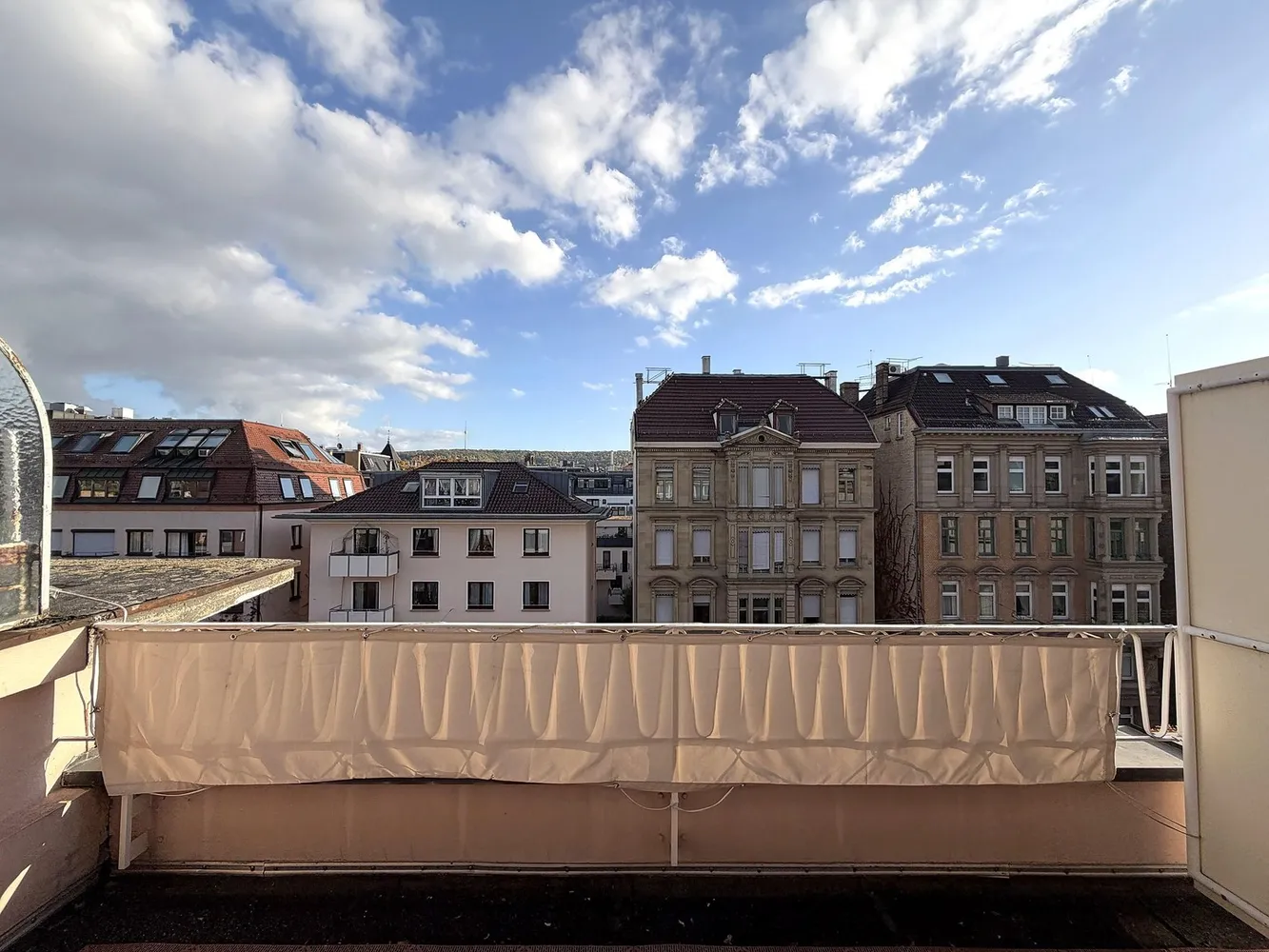 2 Zimmer Wohnung mit 44 m² in Stuttgart – Bild 3