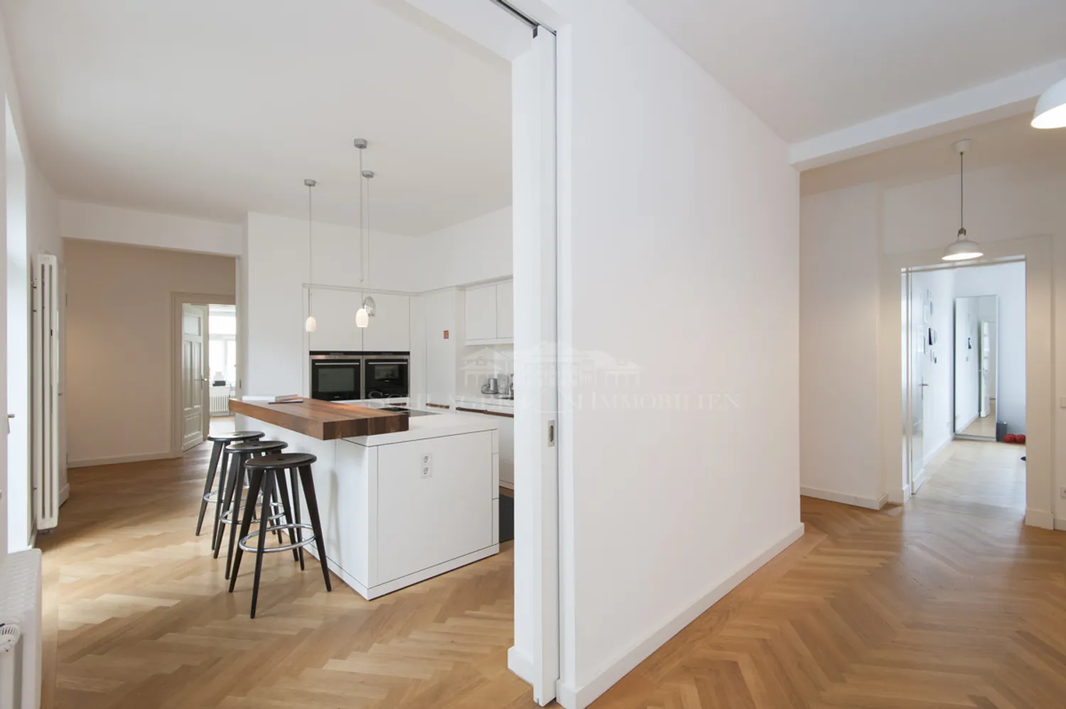 5 room apartment with 239 m² in Munich – Photo 8