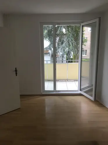 2 Zimmer Wohnung mit 56 m² in Hamburg – Bild 2