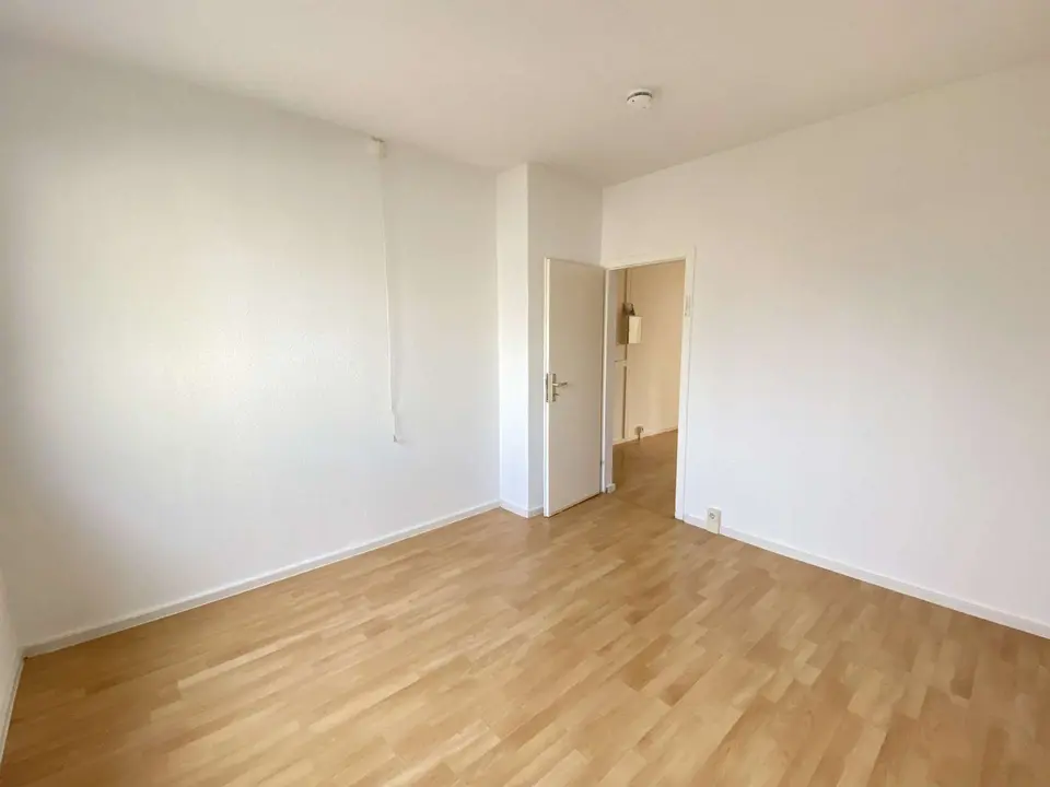 3 Zimmer Wohnung mit 57 m² in Halle (Saale) – Bild 3