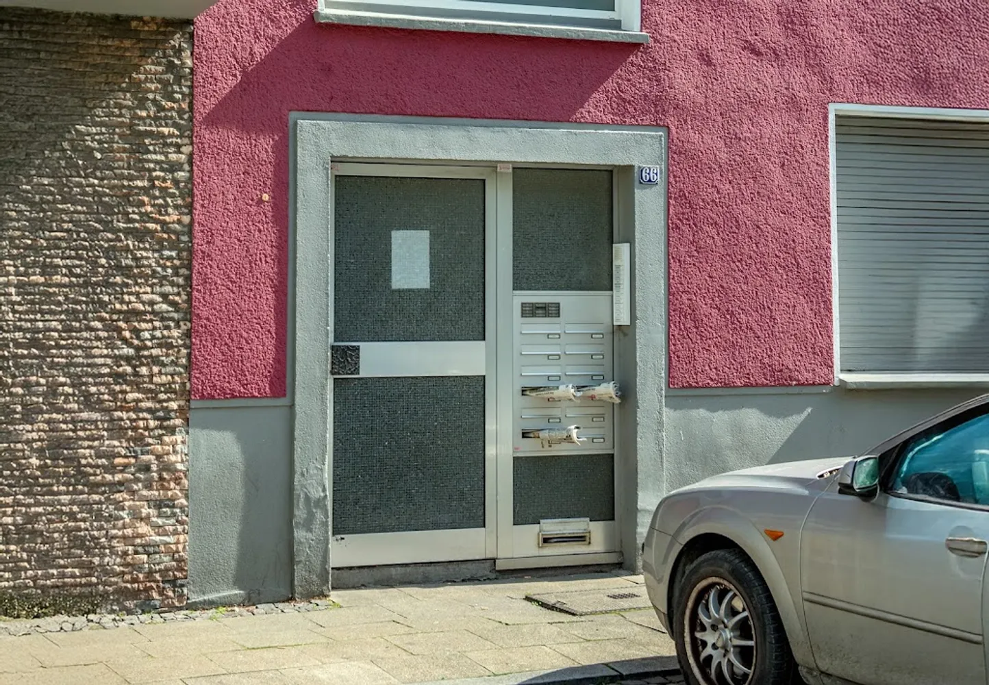 2 room apartment with 73 m² in Essen – Photo 3