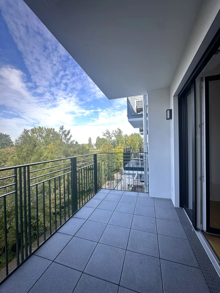 4 Zimmer Wohnung mit 109 m² in Berlin – Bild 1