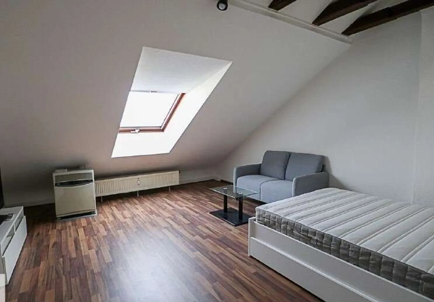 1 Zimmer Wohnung mit 31 m² in Ludwigshafen am Rhein – Bild 2