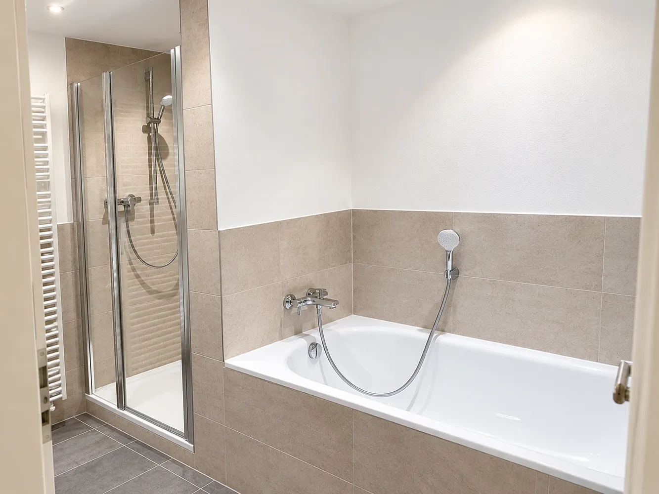 4 Zimmer Wohnung mit 94 m² in Köln – Bild 12