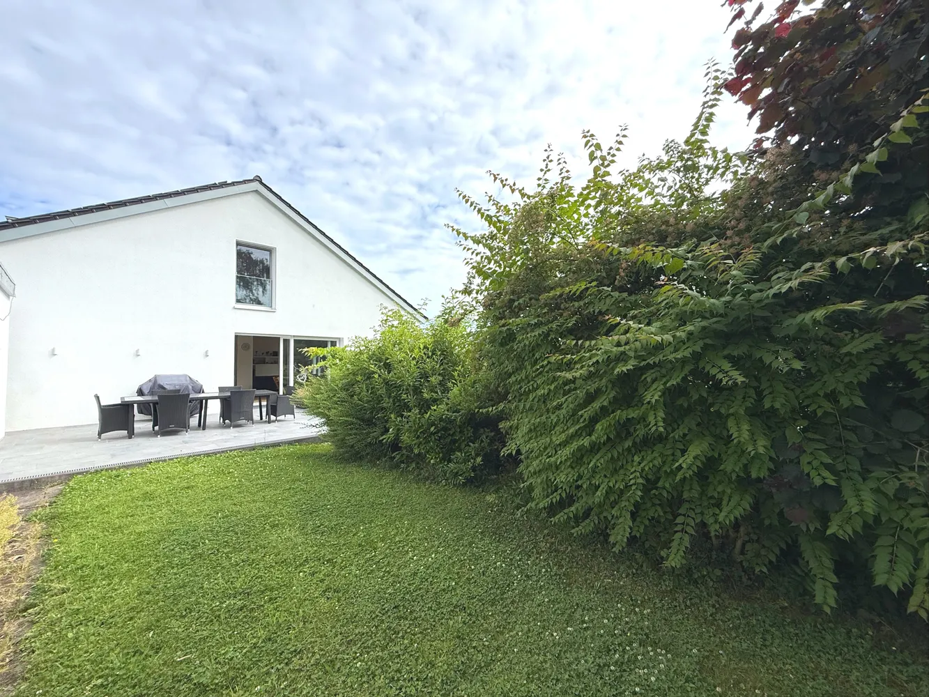 8 Zimmer Haus mit 255 m² in Homburg – Bild 6