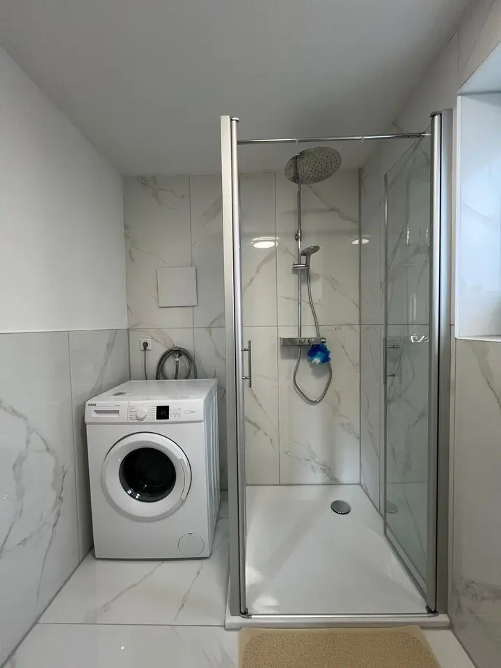 Shared room with 100 m² in Günzburg – Photo 6