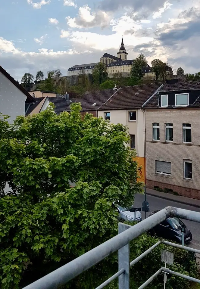 2 Zimmer Wohnung mit 60 m² in Hennef – Bild 2