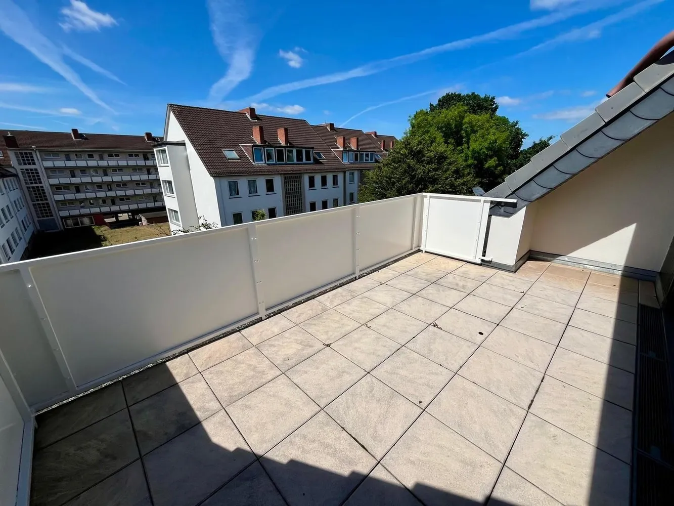 4 Zimmer Wohnung mit 105 m² in Bremen – Bild 2