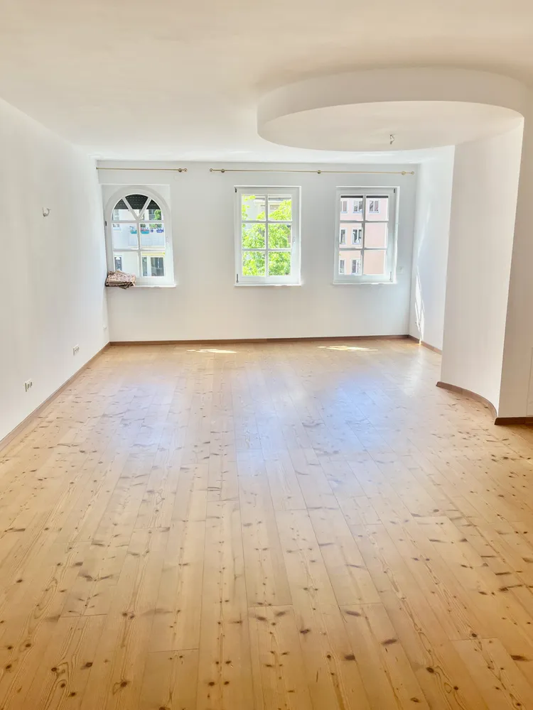 1 Zimmer Wohnung mit 53 m² in Nürnberg – Bild 2