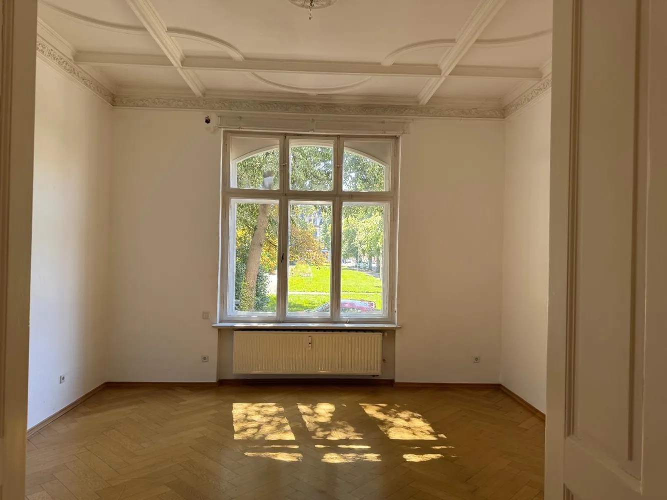 5 room apartment with 174 m² in Zwickau – Photo 1
