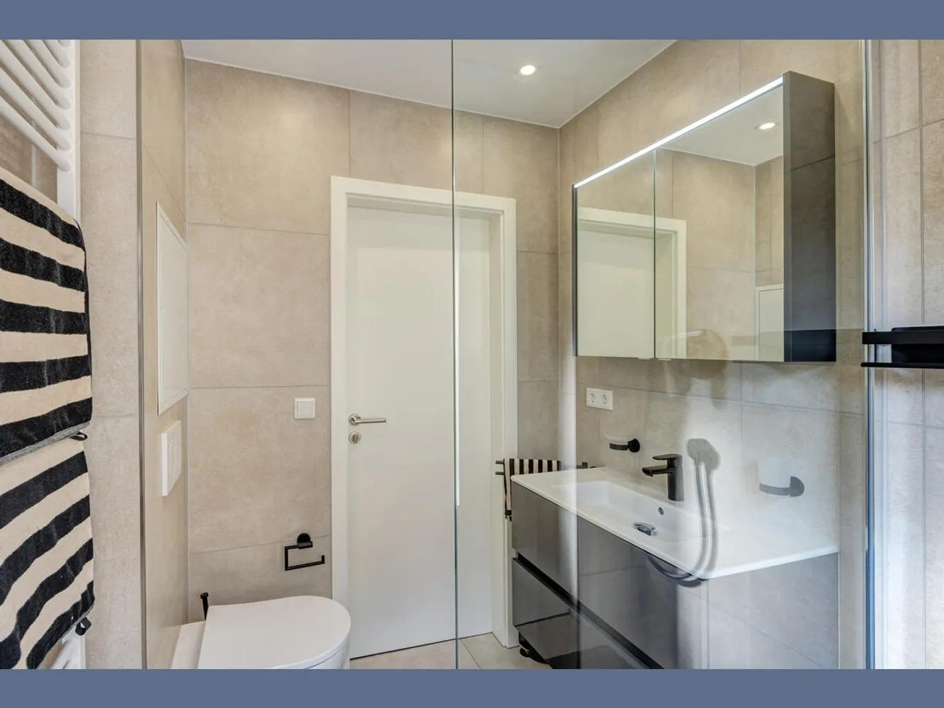 2 room apartment with 68 m² in Munich – Photo 10