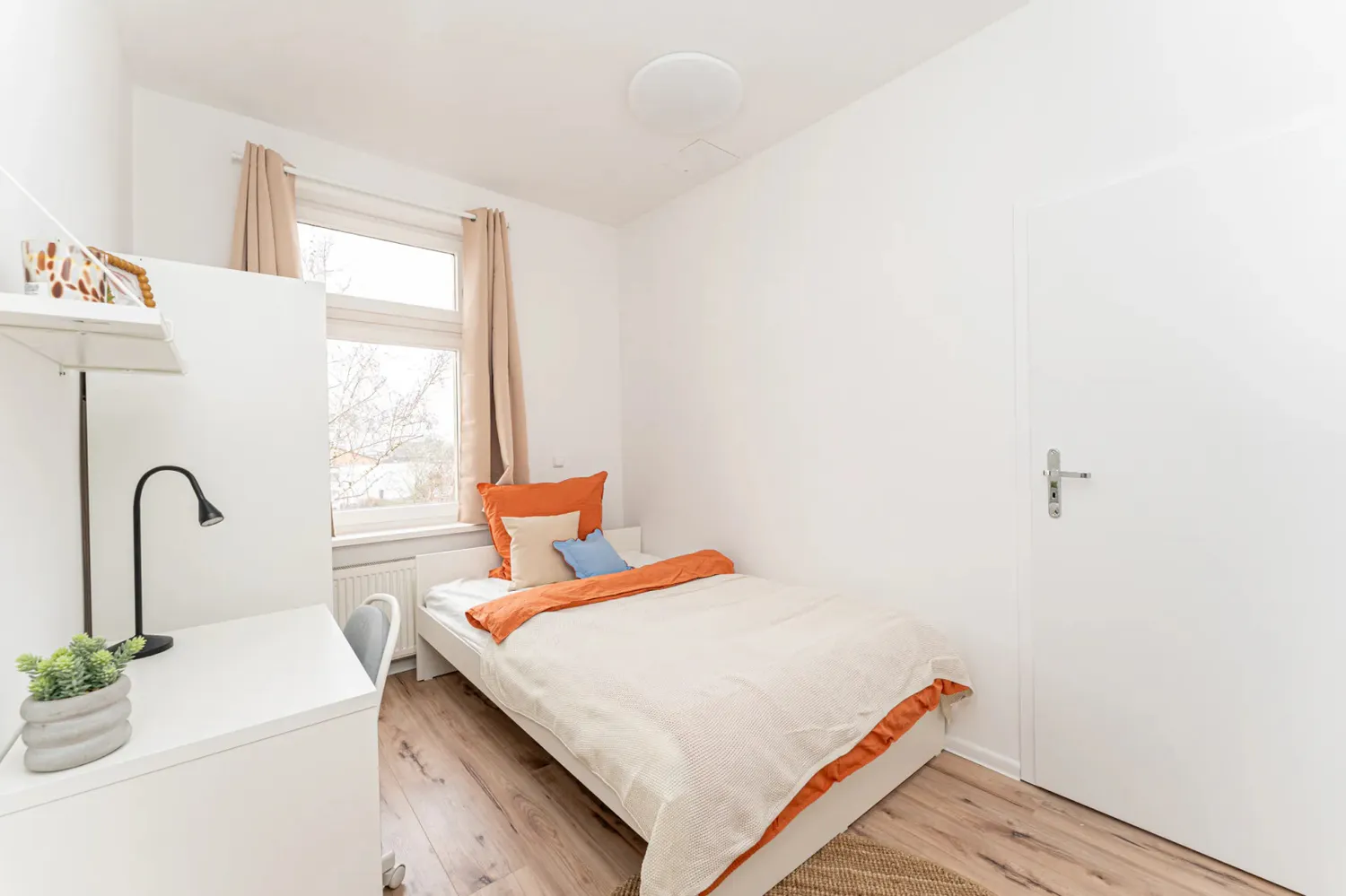 Shared room with 10 m² in Berlin – Photo 2