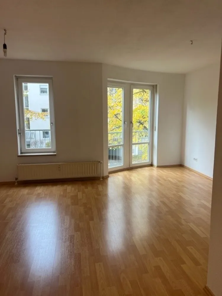 1 room apartment with 30 m² in Dresden – Photo 5