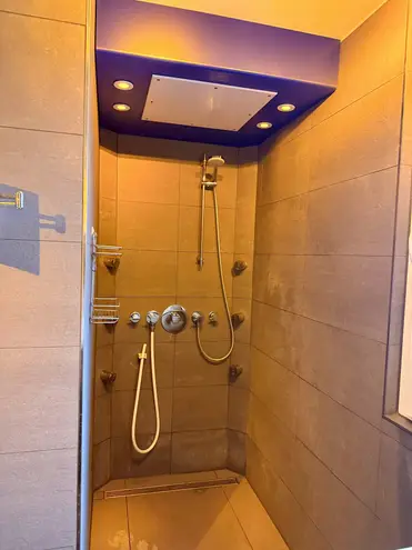 4 Zimmer Wohnung mit 135 m² in Stuttgart – Bild 10