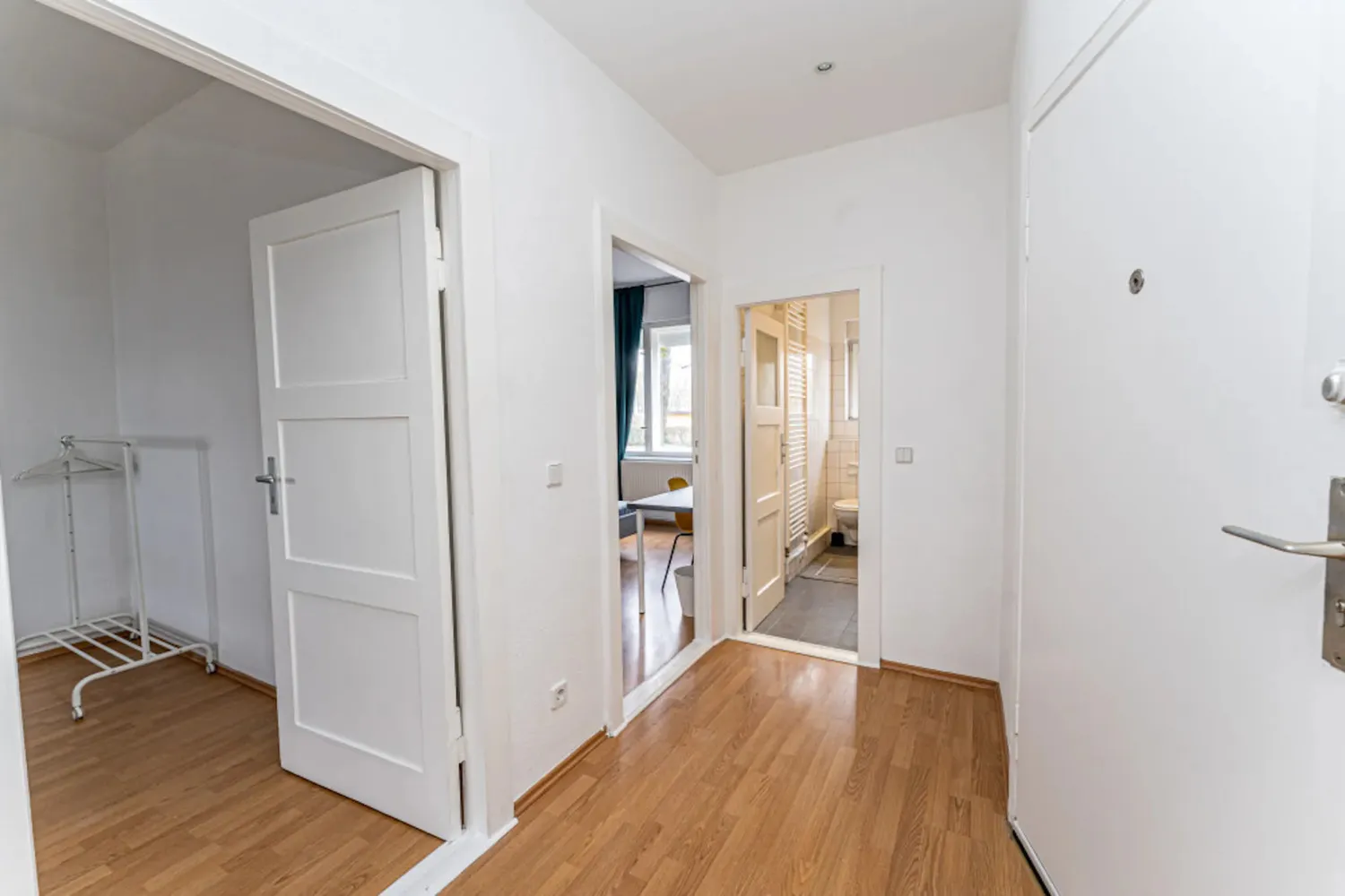 Shared room with 15 m² in Berlin – Photo 9