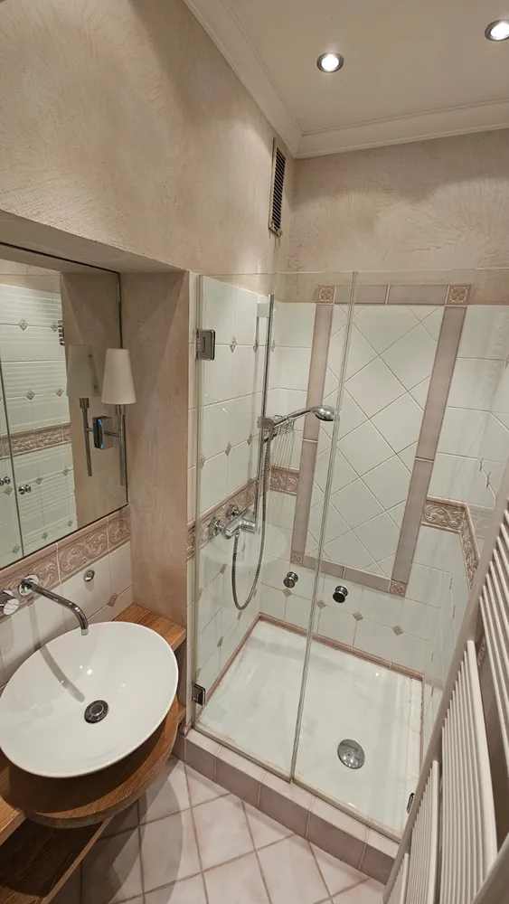 4 Zimmer Wohnung mit 124 m² in Düsseldorf – Bild 3