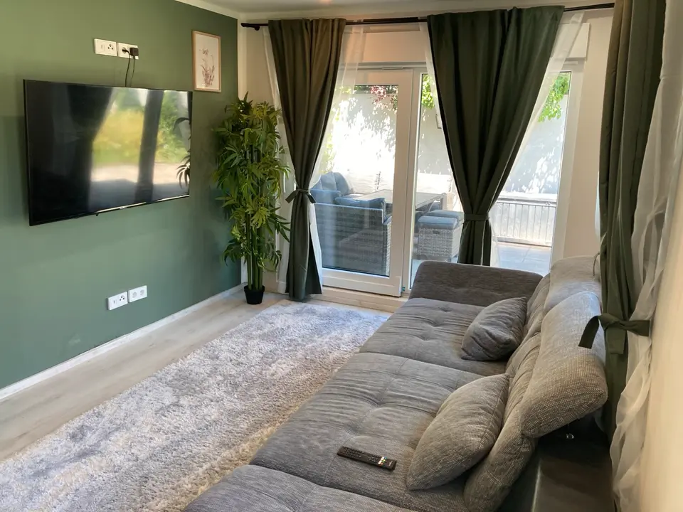 2 Zimmer Wohnung mit 60 m² in Saarbrücken – Bild 2